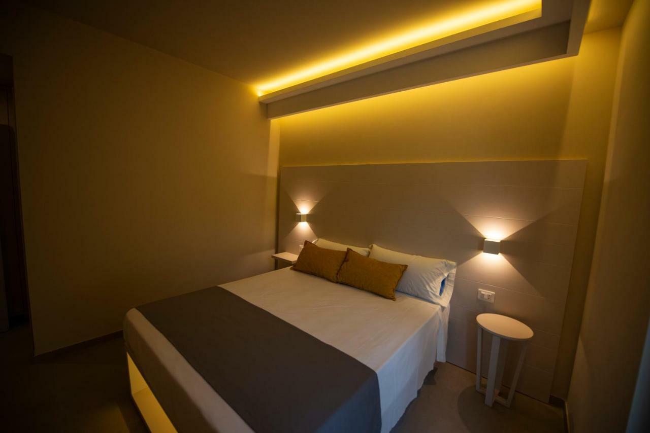 Michelino House Panzió Parghelia Kültér fotó