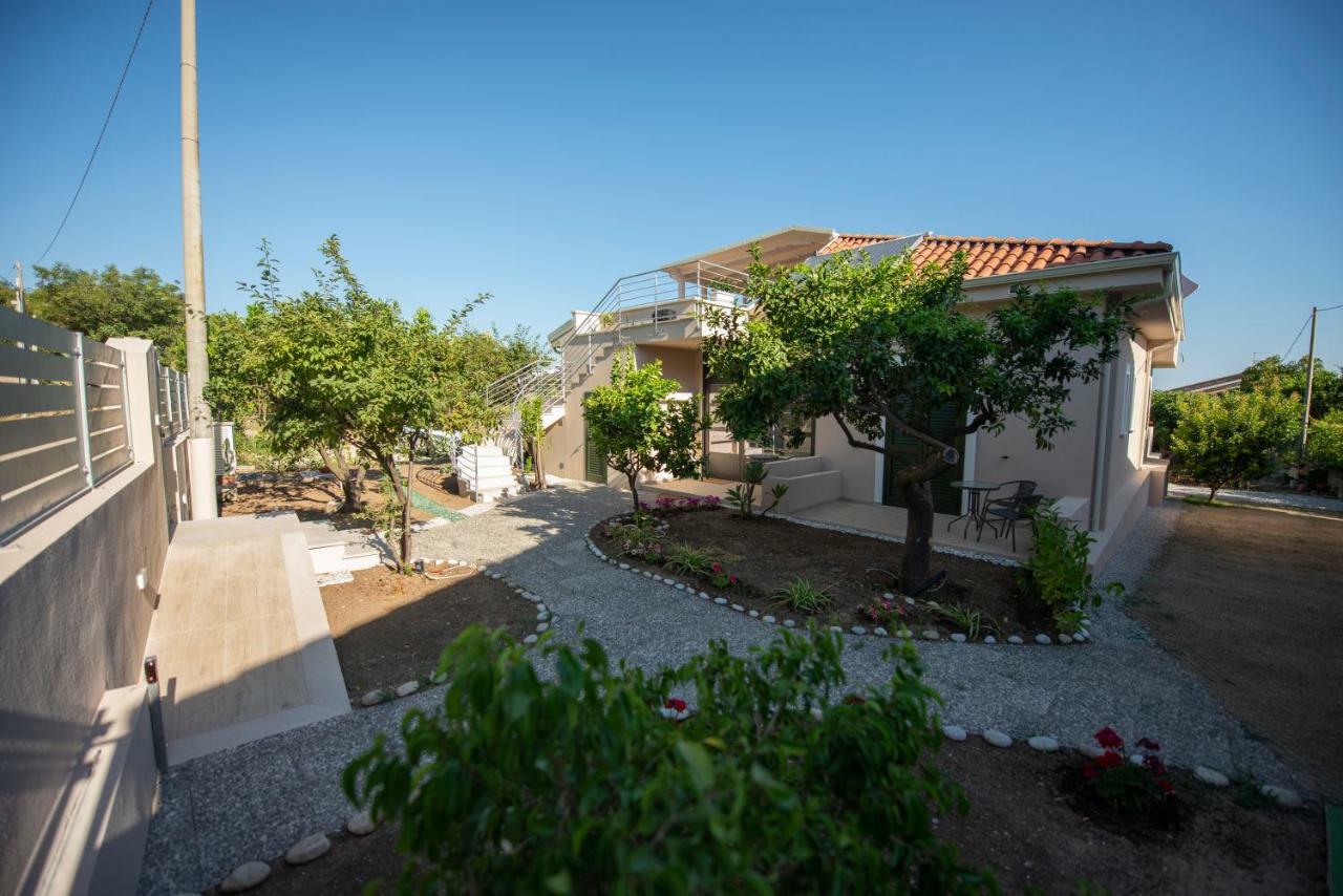 Michelino House Panzió Parghelia Kültér fotó